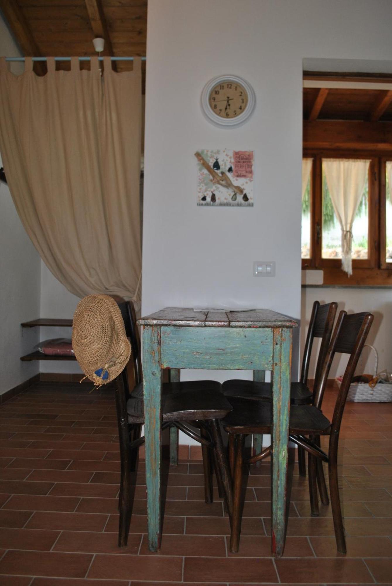 Azienda Agricola Biologica La Cardellina Tolfa Esterno foto